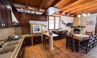 Villa Geraldina  con piscina