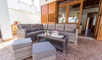 Villa Geraldina  con piscina
