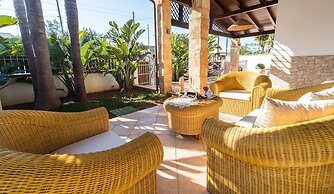 Villa Geraldina  con piscina