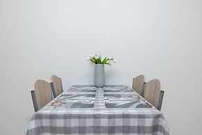 Paryska Apartments by Renters