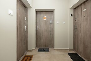 Paryska Apartments by Renters