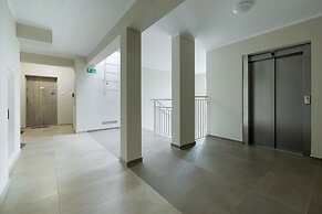 Paryska Apartments by Renters