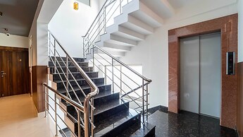 Treebo Petals Suites