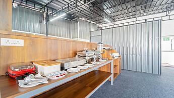 Treebo Petals Suites