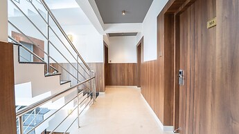 Treebo Petals Suites