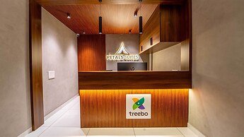Treebo Petals Suites