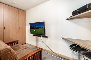 Beaver Creek 326 Kiva Condo easy access to Ski in/Ski Out by RedAwning