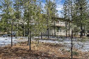 8 Crag Home with Private Indoor Hot Tub, Bike is Provided for Outdoor 