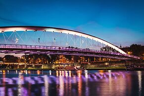 Apartment Nadwislanska Cracow by Renters