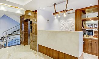 Treebo The Pavilion, Railway Station