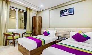 Treebo The Pavilion, Railway Station