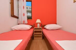 C - apt w. Balcony, Shared Terrace & the sea View