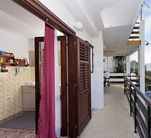 A2 Large apt With the big Terrace & Great sea View