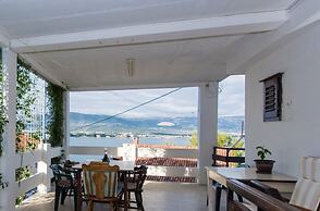A1 Large apt With the big Terrace & Great sea View