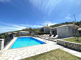 Executive Villa Scorpidi With Private Pool