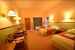 Acheron Valley Country Estate