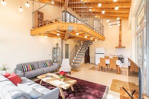 Unique Country House In Central Israel