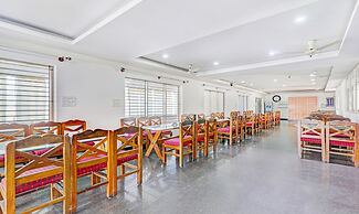 Treebo Atithi Comforts, 1 Km From Nisargadhama Forest