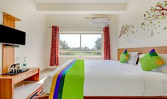 Treebo Atithi Comforts, 1 Km From Nisargadhama Forest
