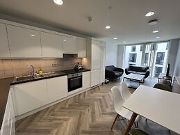 Eyre Square Galway Central Self Catering