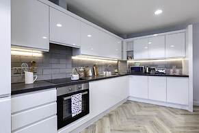 Eyre Square Galway Central Self Catering