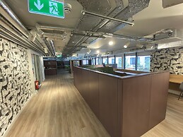 Eyre Square Galway Central Self Catering