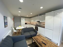 Eyre Square Galway Central Self Catering