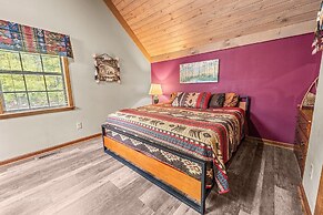 Hey Diddle Diddle 3 Bedroom Cabin by RedAwning