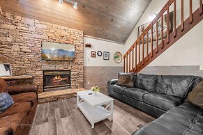 Hey Diddle Diddle 3 Bedroom Cabin by RedAwning