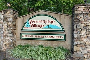 Hey Diddle Diddle 3 Bedroom Cabin by RedAwning