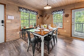 Hey Diddle Diddle 3 Bedroom Cabin by RedAwning