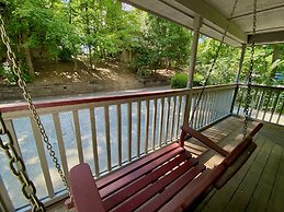 Hey Diddle Diddle 3 Bedroom Cabin by RedAwning