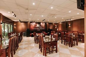 Golden Coto Hotel