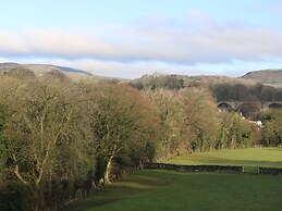 Ingleton - 2 Bed Cottage - Sleeps 4 - Pet Friendly