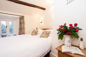 Ingleton - 2 Bed Cottage - Sleeps 4 - Pet Friendly