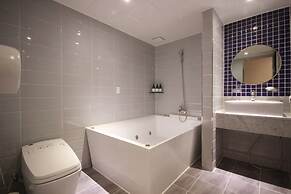 Busan Deokcheon Den Basta Hotel