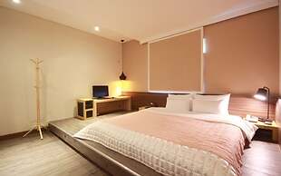 Busan Deokcheon Den Basta Hotel