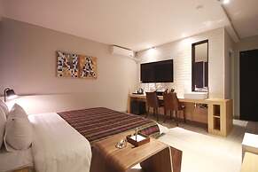 Busan Deokcheon Den Basta Hotel