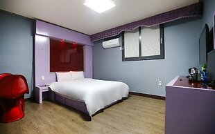 Jeungpyeong Gallery Self Check-in Motel