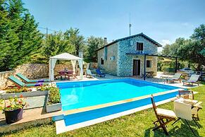 Villa Iremia & Villa Galini