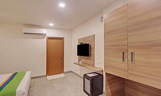 Itsy Hotels Tao Residency, 2 Minutes Walk From Baga Beach