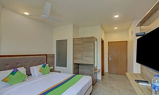 Itsy Hotels Tao Residency, 2 Minutes Walk From Baga Beach