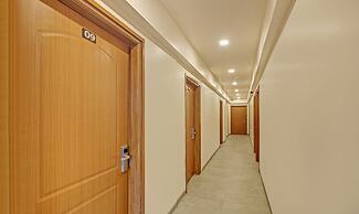 Itsy Hotels Tao Residency, 2 Minutes Walk From Baga Beach