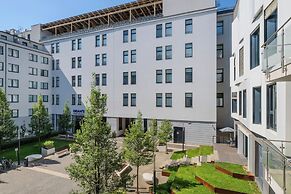 Dean's Home Budapest