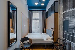 Dean's Home Budapest