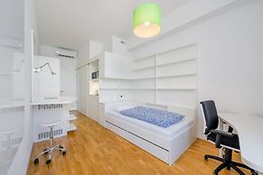 Dean's Home Budapest