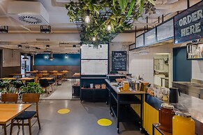 Dean's Home Budapest