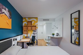 Dean's Home Budapest