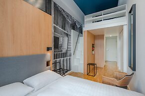 Dean's Home Budapest