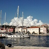 Stunning 1-bed Apartm. Near the Beach in M. Lošinj
